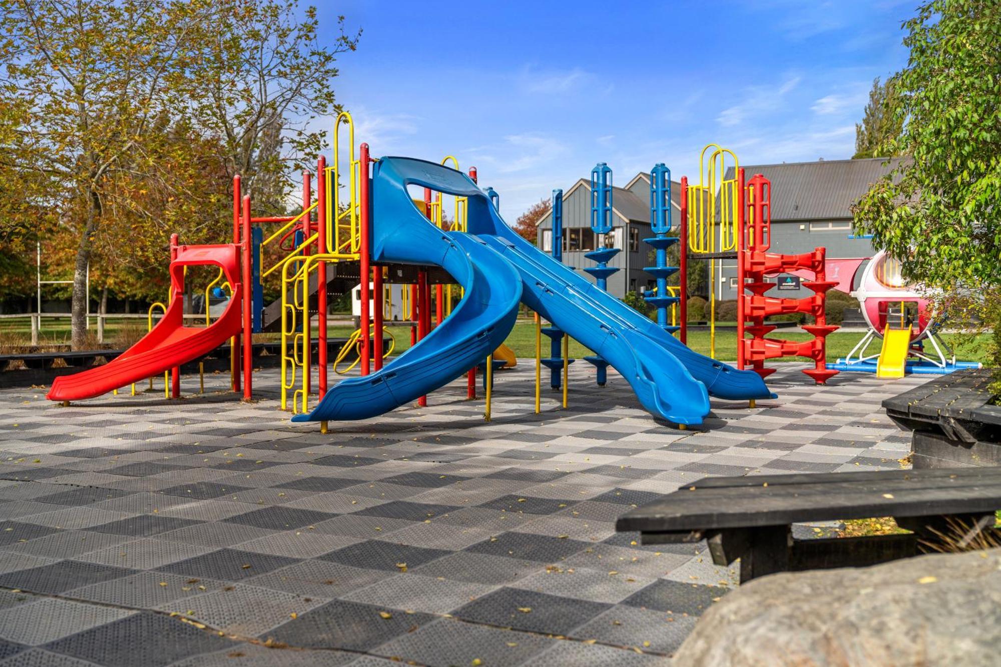 Tasman Holiday Parks - Крайстчёрч Экстерьер фото Playground in the Netherlands